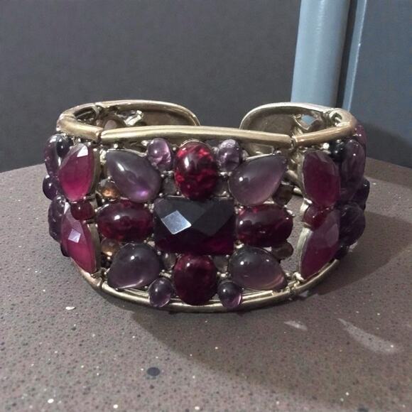 other Jewelry - Vintage Cuff Bracelet Multicolor Purple Shades Boho